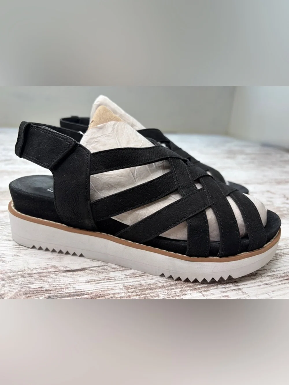 Eileen Fisher Hub Sandal Woven Strappy - Black GUC - sz 6.5